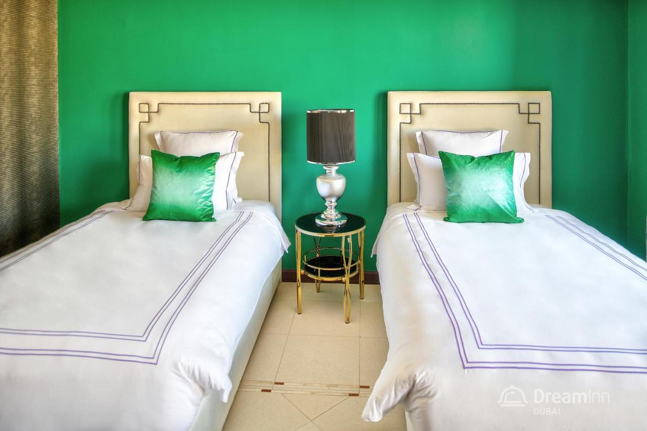 Dream Inn - Royal Palm Beach Villa Dubai Luaran gambar